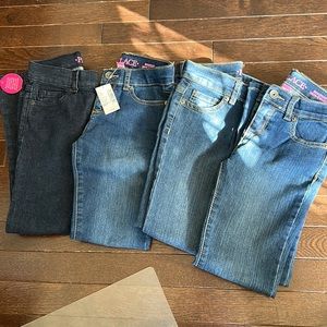 Children’s Place Jeans NEW 4 pairs